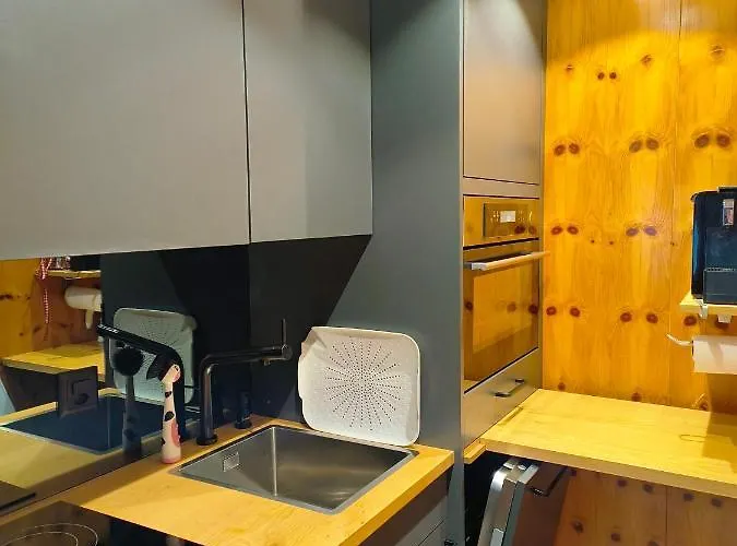 Tchiyaka דירה צרמט